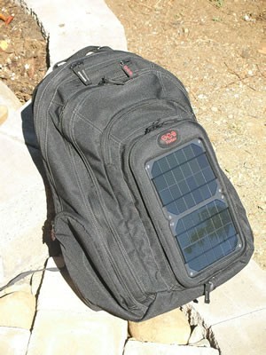 Voltaic Off-Grid : Solar Backpack